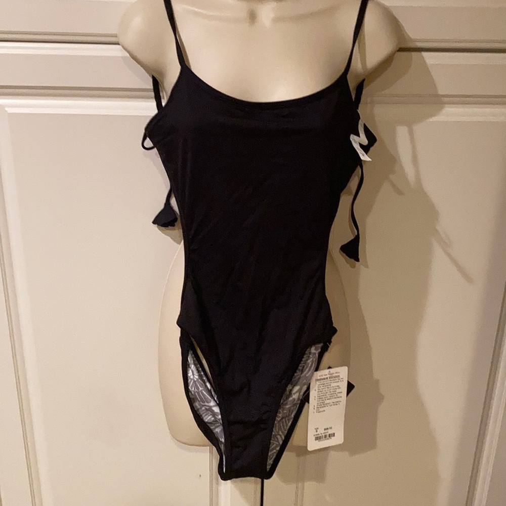 Lululemon reversible heat wave monokini